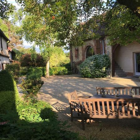Le Puits D'Angle Bed and Breakfast Thibivillers Exteriör bild