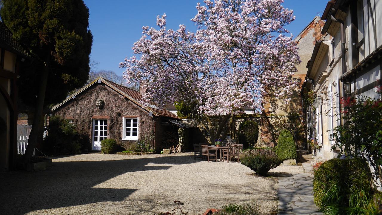 Le Puits D'Angle Bed and Breakfast Thibivillers Exteriör bild